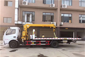 金平附近汽车轮胎更换